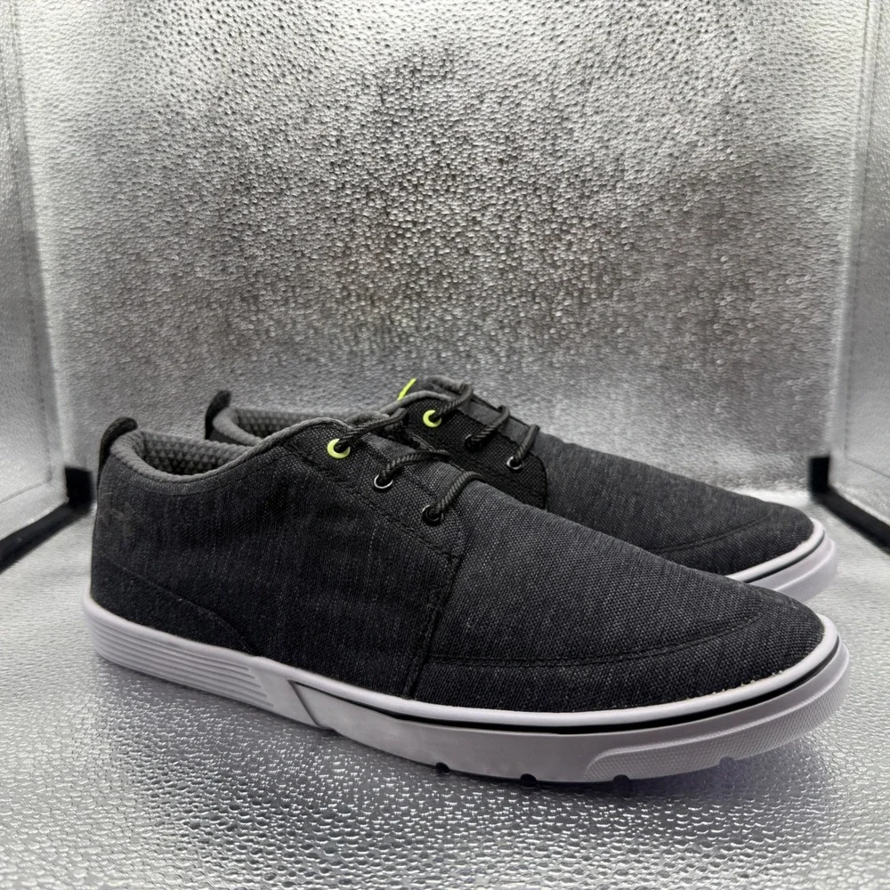 Size 11 Under Armour Street Encounter II Shoes Mens Gray  1266209-001